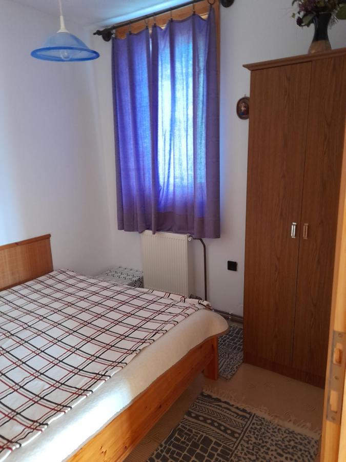 Harmonia Vendeghaz 100 Meterre Az Igali Gyogyfuerdotol Apartment Ngoại thất bức ảnh