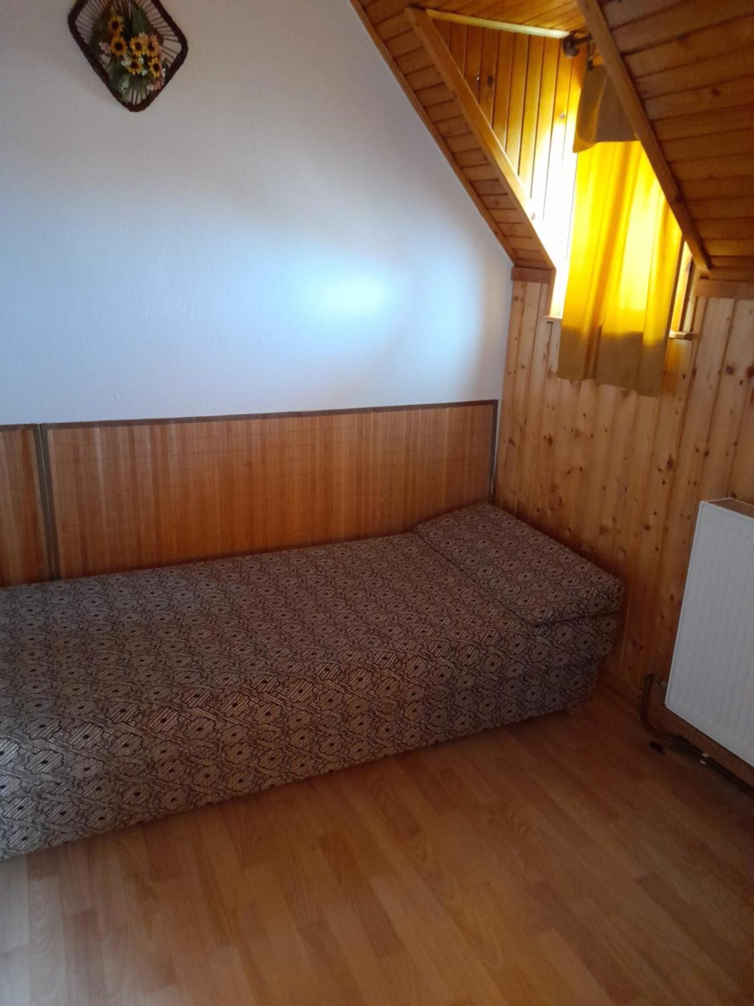 Harmonia Vendeghaz 100 Meterre Az Igali Gyogyfuerdotol Apartment Ngoại thất bức ảnh