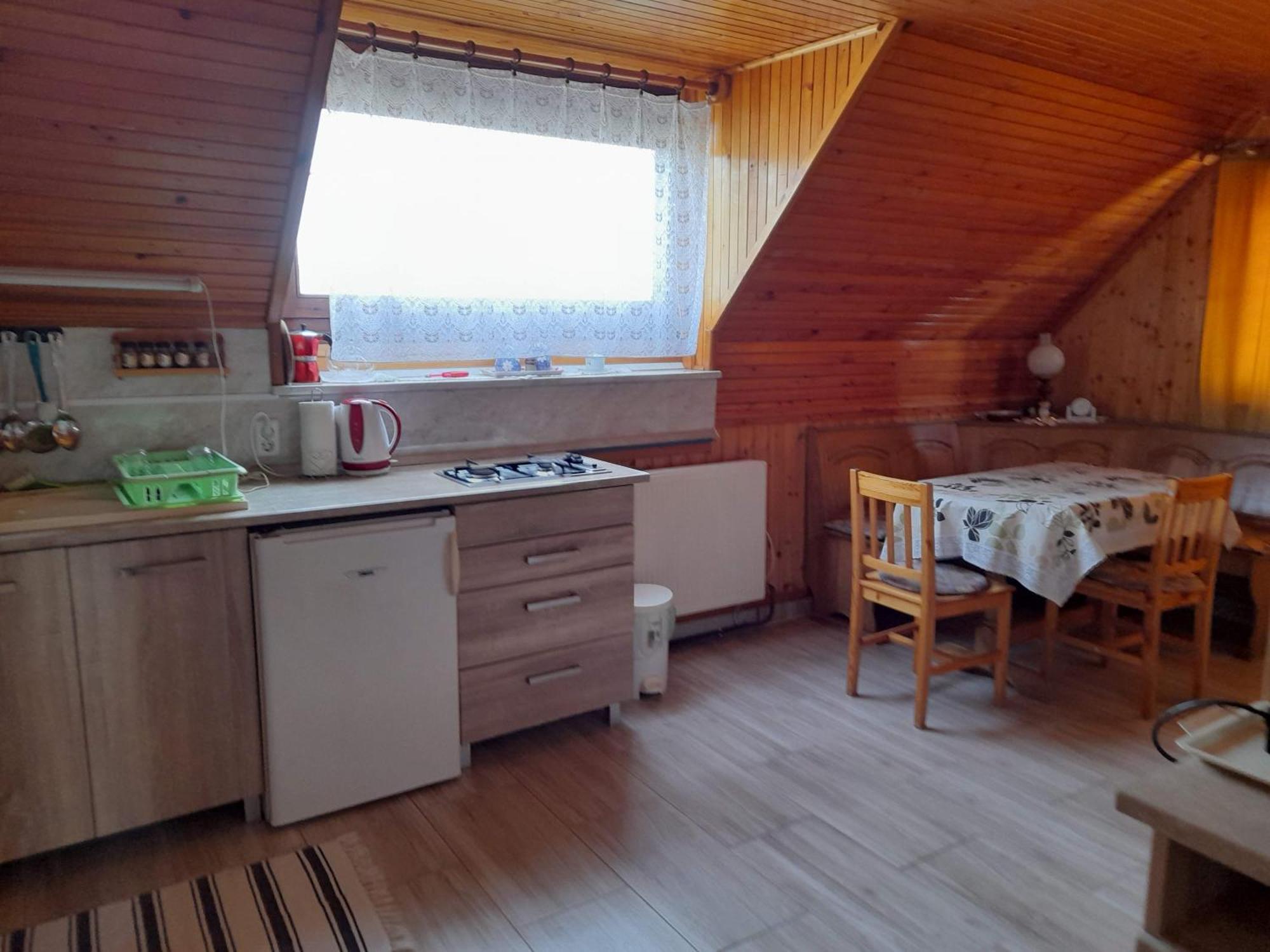 Harmonia Vendeghaz 100 Meterre Az Igali Gyogyfuerdotol Apartment Ngoại thất bức ảnh